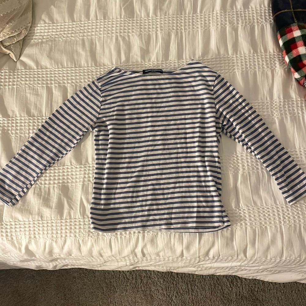 BRANDY MELVILLE TOP